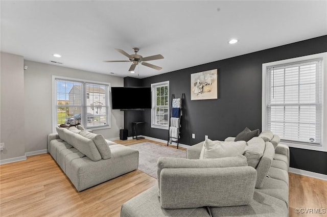 3821 Meridian Ave, Richmond, VA 23234 - living room featuring ceiling fan, light wood-type flooring, baseboards, and recessed lighting
