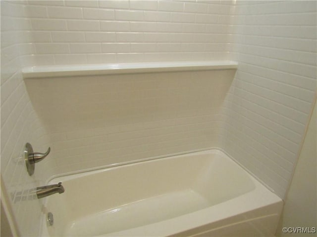 135 Trudie Dr, Center Cross, VA 22437 - view of full bath