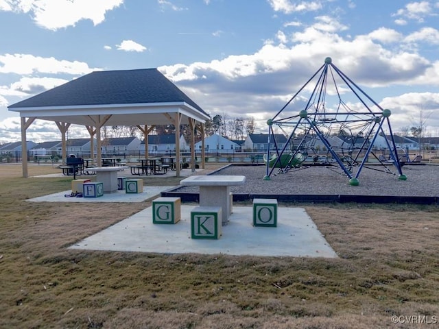 7128 Iron Gall Ln, Ruther Glen, VA 22546 - community playground with a gazebo