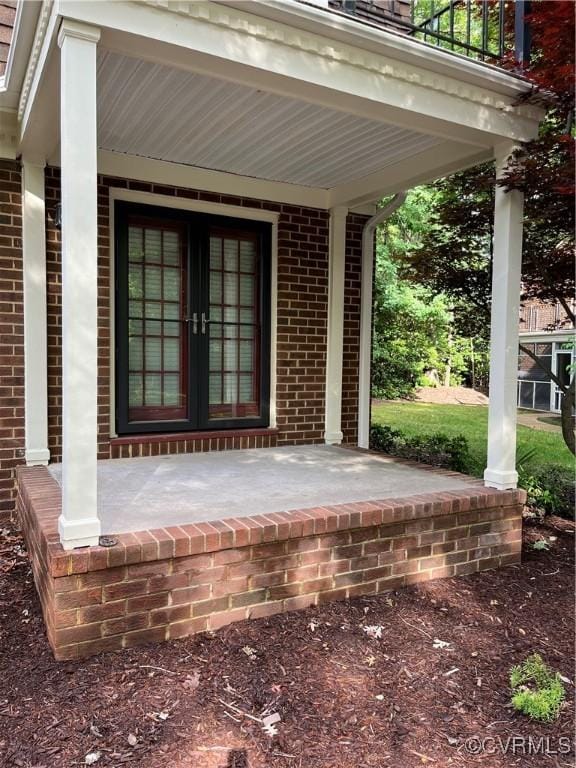 1184 Jamestown Rd Unit 19, Williamsburg, VA 23185 - porch with french doors
