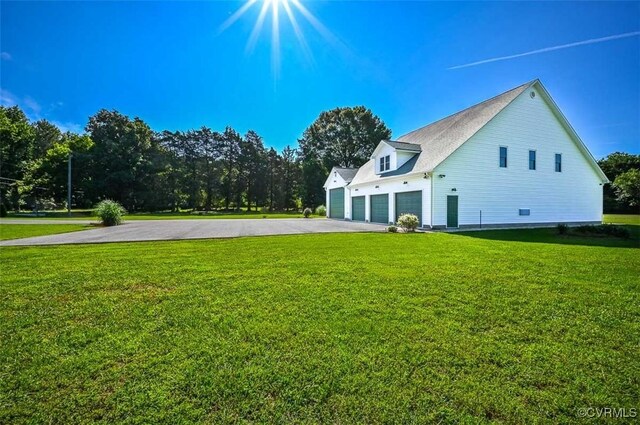 1037 Berryhill Rd, Henrico, VA 23231 - view of home's exterior featuring driveway and a yard