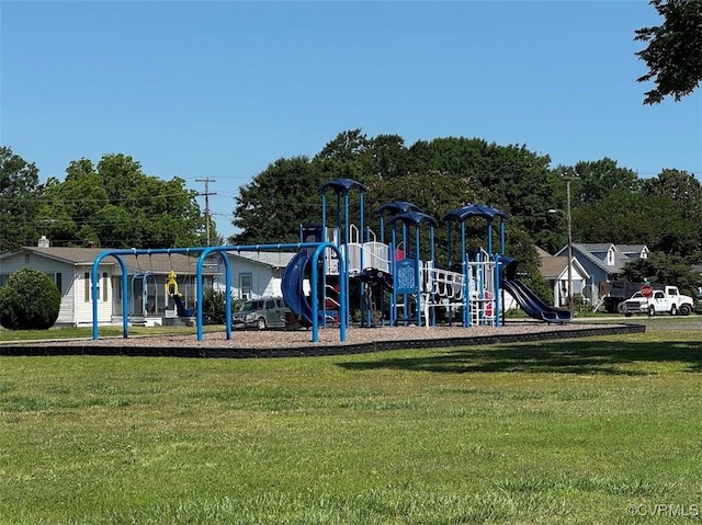 401 N 3 1/2 Ave, Hopewell, VA 23860 - community playground with a lawn