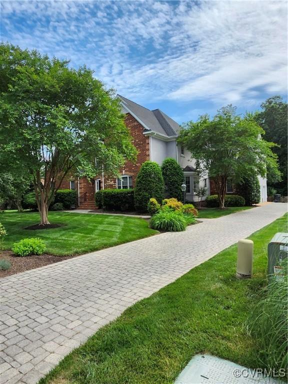 5308 Hillshire Way, Glen Allen, VA 23059 - view of side of property featuring a yard