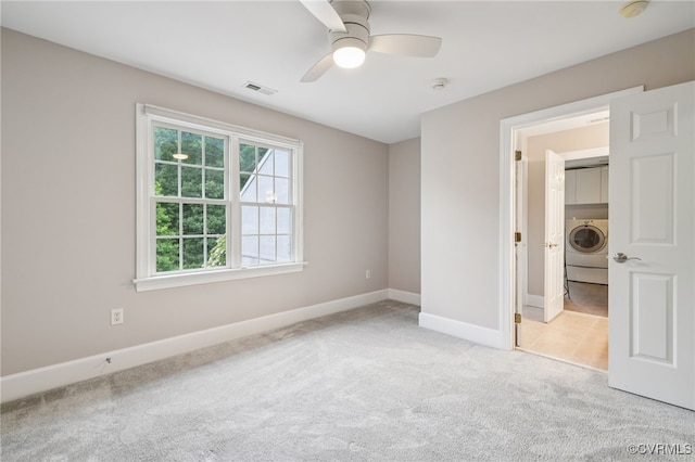 5308 Hillshire Way, Glen Allen, VA 23059 - carpeted spare room with washer / dryer, a smoke detector, and ceiling fan