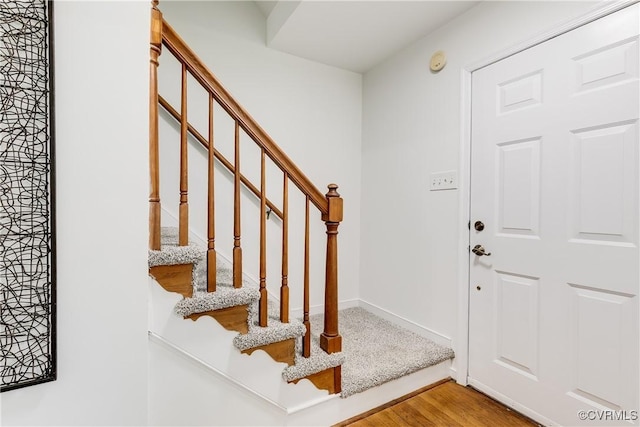 2619 Quarterpath Pl, Henrico, VA 23233 - entryway featuring wood finished floors and stairway