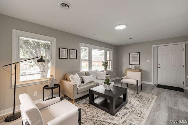 102 Hargrave Ave, Colonial Heights, VA 23834 - living area featuring baseboards and wood finished floors
