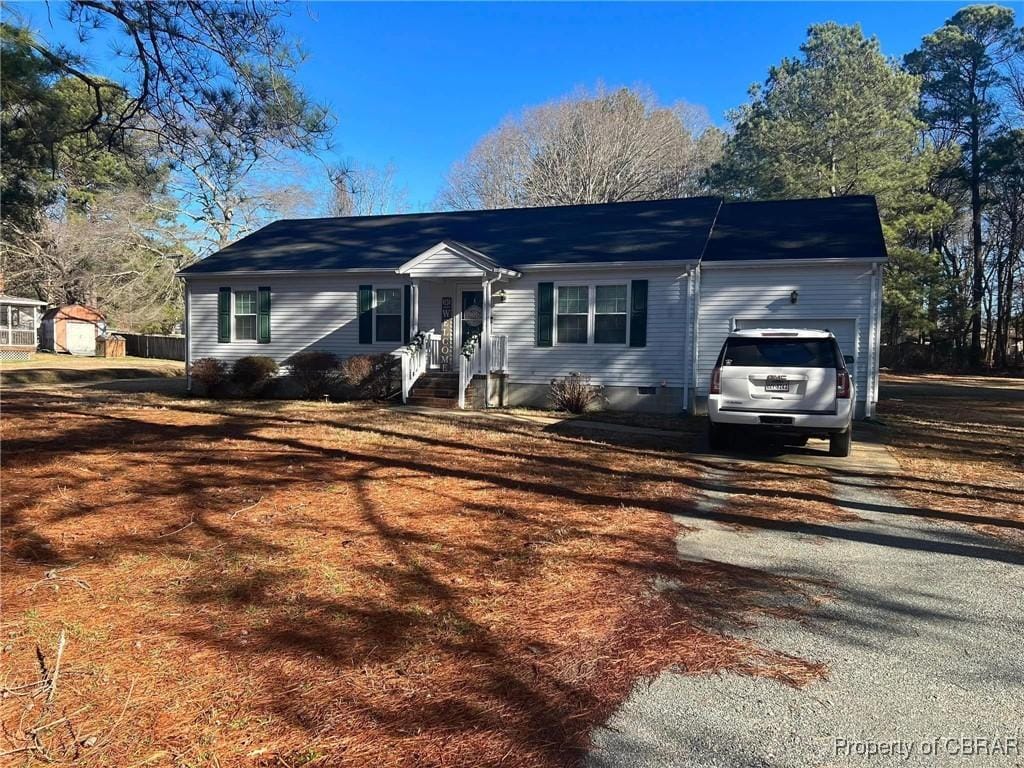 6291 Bolling Brook Ln, Gloucester, VA 23061 - single story home featuring an attached garage and crawl space