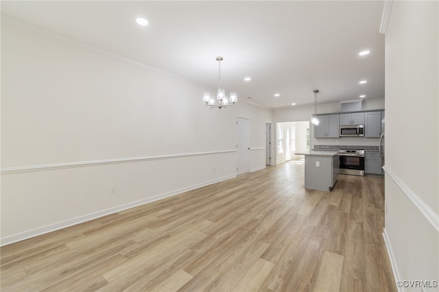11800 Shady Ln, Chesterfield, VA 23831 - unfurnished living room with crown molding, a chandelier, light wood-type flooring, recessed lighting, and baseboards