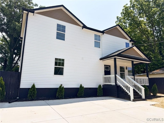 1114 Hinton St, Petersburg, VA 23803 - back of property featuring covered porch and crawl space