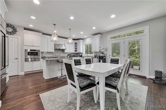 5217 Aldenbrook Way, Henrico, VA 23059 - dining room featuring dark wood-type flooring, recessed lighting, and baseboards