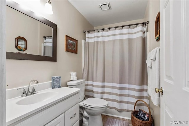 7503 Native Dancer Dr, Midlothian, VA 23112 - full bathroom with toilet, vanity, and curtained shower