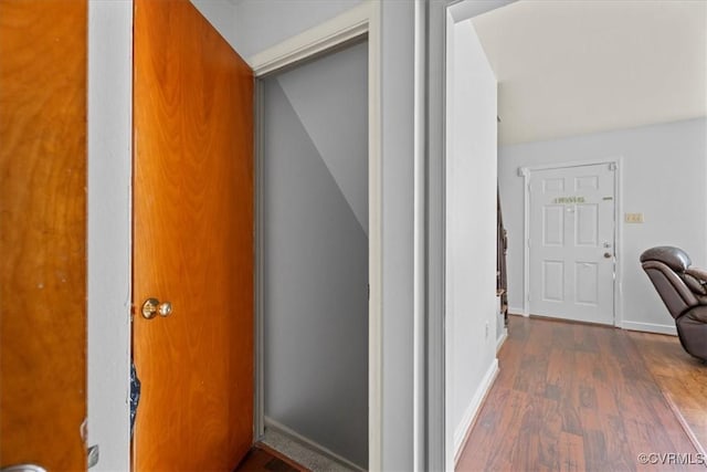2911 Ennismore Ct, Chesterfield, VA 23224 - hall featuring wood finished floors and baseboards
