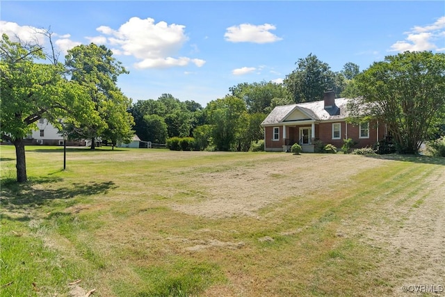 672 Main St, Dillwyn, VA 23936 - view of green lawn