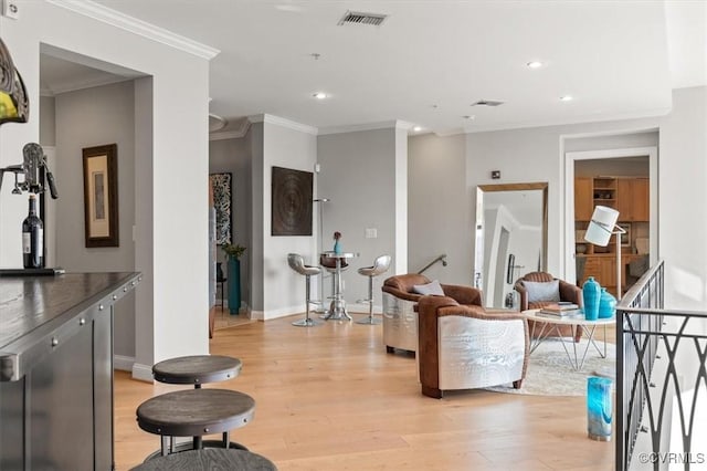 4820 Old Main St Unit 604, Henrico, VA 23231 - living area featuring light wood-type flooring, ornamental molding, baseboards, and recessed lighting