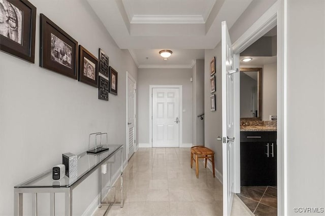 4820 Old Main St Unit 604, Henrico, VA 23231 - corridor with a raised ceiling, ornamental molding, and baseboards