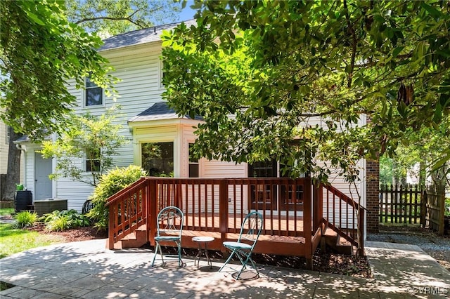 10112 Huntersdell Ln, Chesterfield, VA 23235 - deck featuring a patio