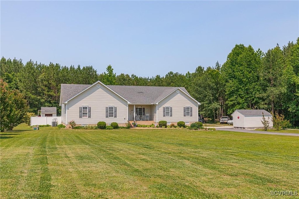 3860 Willow Creek Dr, Disputanta, VA 23842 - ranch-style house featuring a front lawn