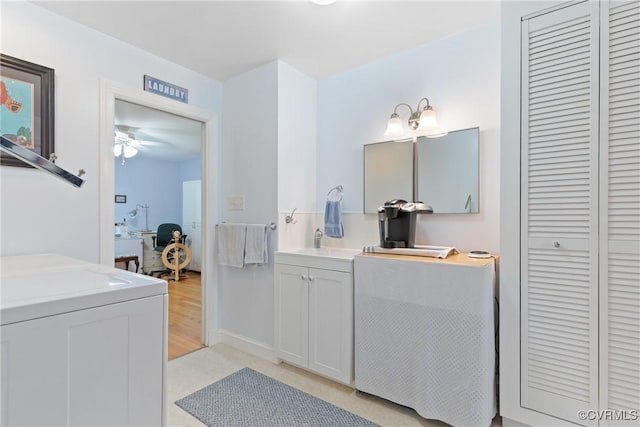 2133 Bloomsherry Dr, Chesterfield, VA 23235 - full bathroom with a closet, washing machine and clothes dryer, ceiling fan, and two vanities