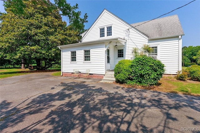 344 Colonial Trl, Surry, VA 23883 - photo 5