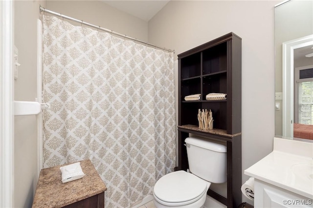 11407 Timber Point Dr, Chesterfield, VA 23838 - full bathroom with vanity, toilet, and a shower with curtain