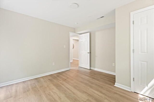 12 Wheelhouse Ct, Petersburg, VA 23805 - empty room with light wood-style flooring and baseboards