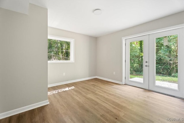 12 Wheelhouse Ct, Petersburg, VA 23805 - empty room featuring wood finished floors and baseboards