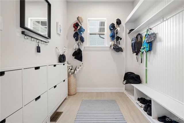 6800 Alabaster Ln, Chesterfield, VA 23234 - mudroom with baseboards
