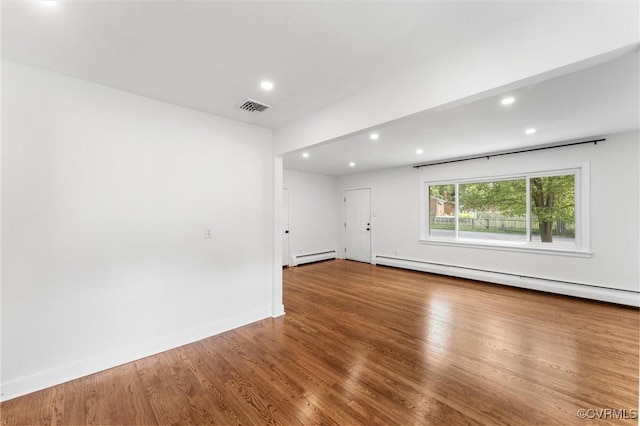 602 Trellis Ln, Henrico, VA 23075 - empty room featuring recessed lighting, wood finished floors, baseboard heating, and baseboards