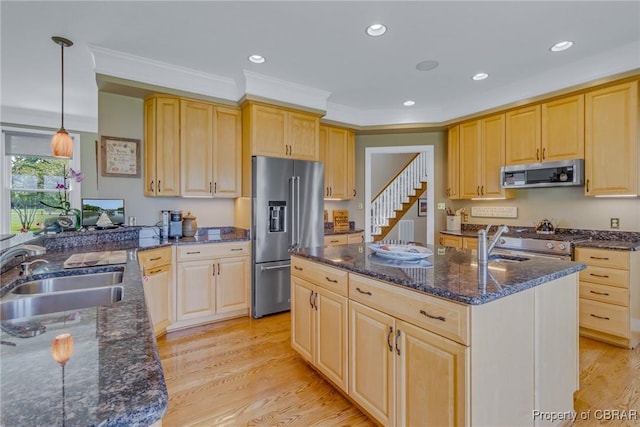 241 Tranquility Rd, Reedville, VA 22539 - kitchen with appliances with stainless steel finishes, light brown cabinetry, a sink, crown molding, and recessed lighting