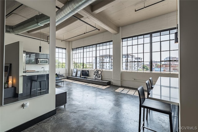 101 W Marshall St Unit U47, Richmond, VA 23220 - living room featuring concrete floors