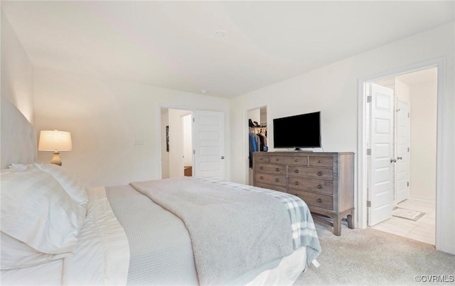 18304 Palisades Ct, Moseley, VA 23120 - bedroom with a walk in closet, carpet flooring, ensuite bathroom, and a closet