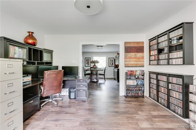 15606 Corte Castle Ter, Chesterfield, VA 23838 - office space with wood finished floors