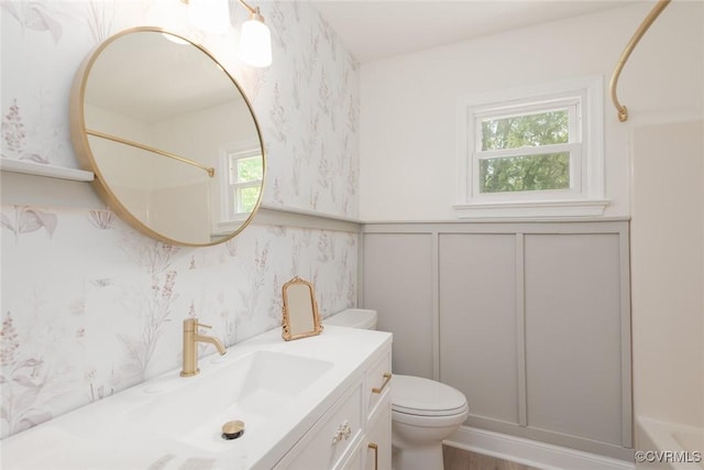 7313 Key Deer Cir, Midlothian, VA 23112 - bathroom featuring wallpapered walls, plenty of natural light, vanity, a shower, and toilet