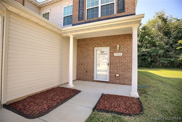7556 Villa Ct, Gloucester Point, VA 23062 - photo 2