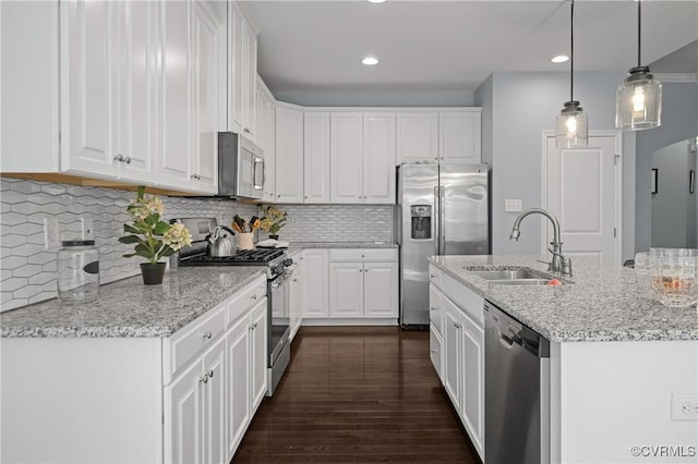1012 Water Beech Rd, Midlothian, VA 23114 - kitchen featuring stainless steel appliances, a sink, white cabinetry, and recessed lighting