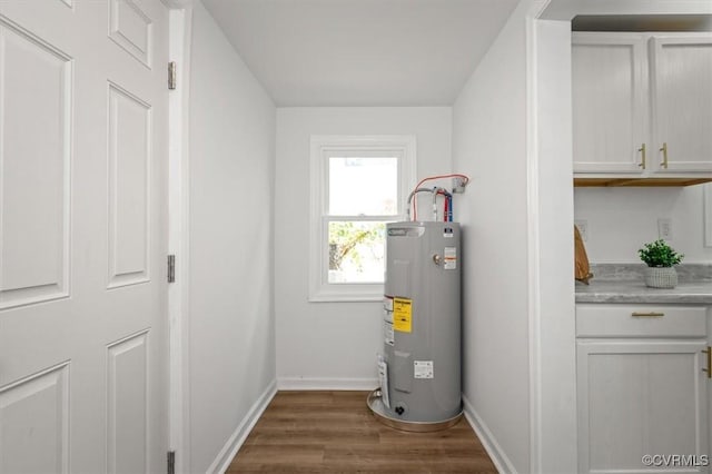 215 S S St, Petersburg, VA 23803 - utility room with electric water heater