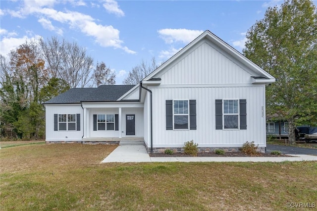 LOT10 Whartons Pass, Orange, VA 22567 - view of front facade with a front yard and board and batten siding