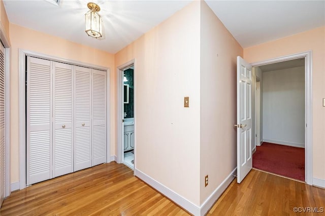 10108 Waltham Dr, Henrico, VA 23238 - corridor featuring light wood-style floors