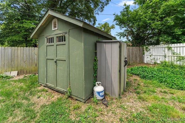 3104 1st Ave, Richmond, VA 23222 - view of shed with a fenced backyard