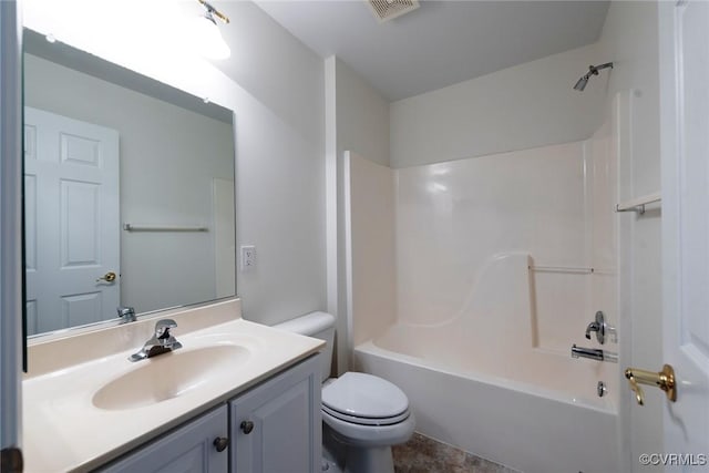 10504 Bishops Gate Dr, Glen Allen, VA 23059 - full bathroom featuring toilet, vanity, and bathtub / shower combination