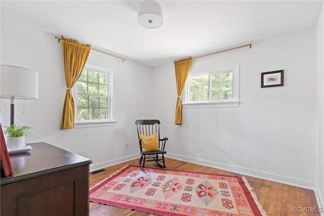 6405 Hagueman Dr, Richmond, VA 23225 - sitting room featuring light wood-style floors and baseboards