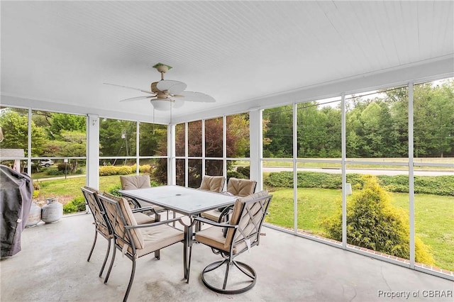 7486 Roaring Springs Rd, Gloucester, VA 23062 - sunroom with ceiling fan and outdoor dining area
