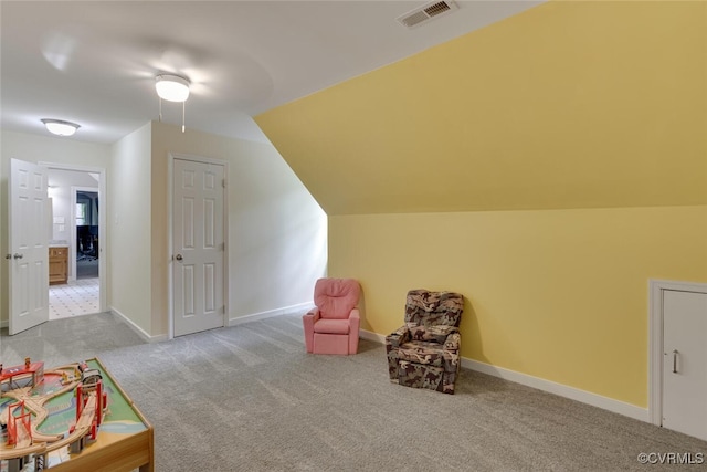 6216 Pine Slash Rd, Mechanicsville, VA 23116 - unfurnished room featuring carpet flooring and vaulted ceiling
