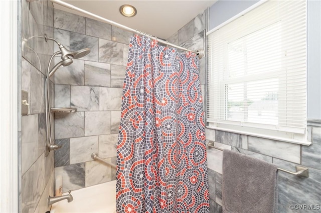 406 Windmere Dr, Colonial Heights, VA 23834 - full bath with shower / bath combo with shower curtain