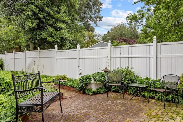 1520 Bellevue Ave, Richmond, VA 23227 - view of patio / terrace