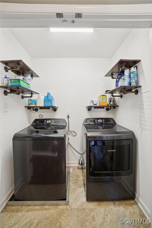 8390 Bink Pl, Mechanicsville, VA 23111 - kitchen with separate washer and dryer, baseboards, and open shelves