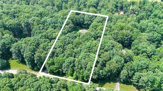 2017 Valley Springs Ct, Powhatan, VA 23139 - aerial overview of property's location featuring a heavily wooded area and property boundaries highlighted