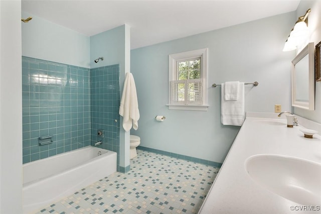 1813 Locust Hill Rd, Henrico, VA 23238 - bathroom with washtub / shower combination and double vanity