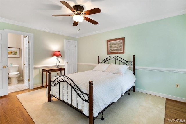 1813 Locust Hill Rd, Henrico, VA 23238 - bedroom with wood finished floors, crown molding, ensuite bath, and a ceiling fan