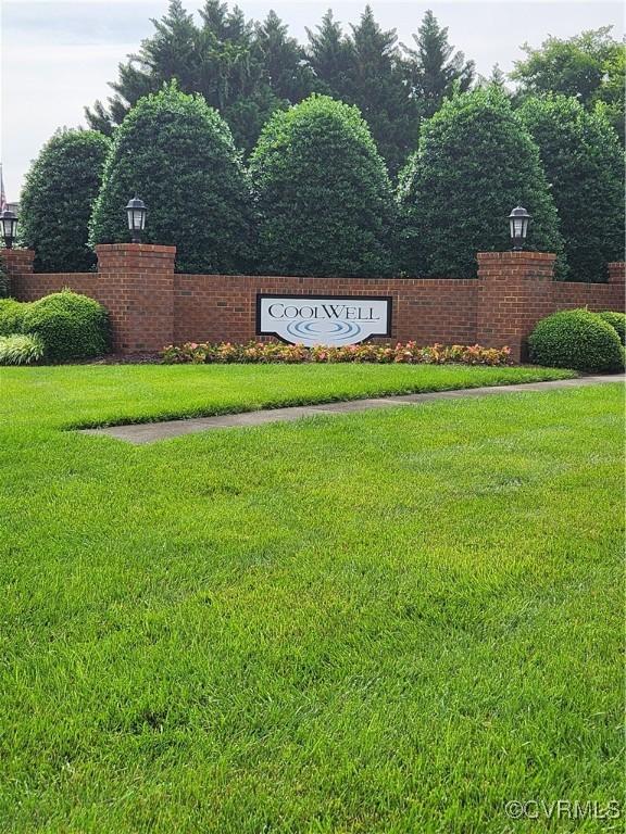 8156 Cool Summer Dr, Mechanicsville, VA 23111 - community sign with a yard